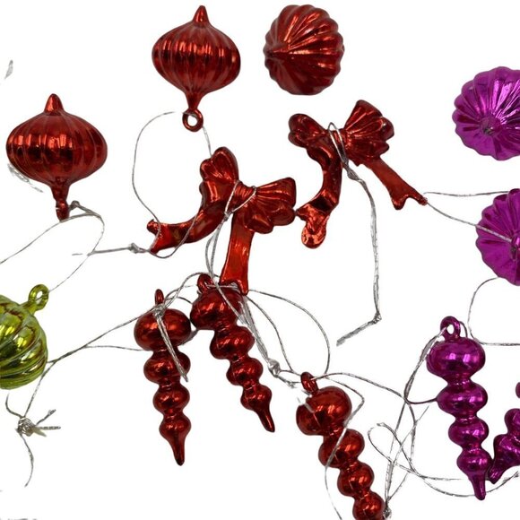 Mini Holiday Ornaments Beads & Baubles 28 pieces  Red Blue Green Gold Under 1" - Picture 7 of 8